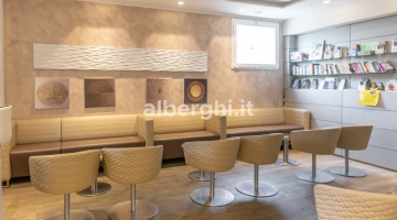 Sala tv: tv satellitare